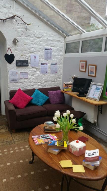 The Witney Guest House Buitenkant foto